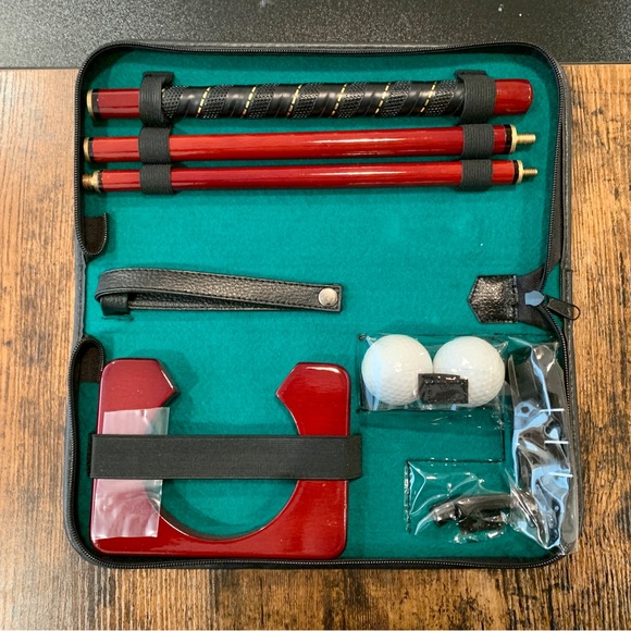 Sam’s Town Executive Golf Putting Set with Case - Picture 3 of 6